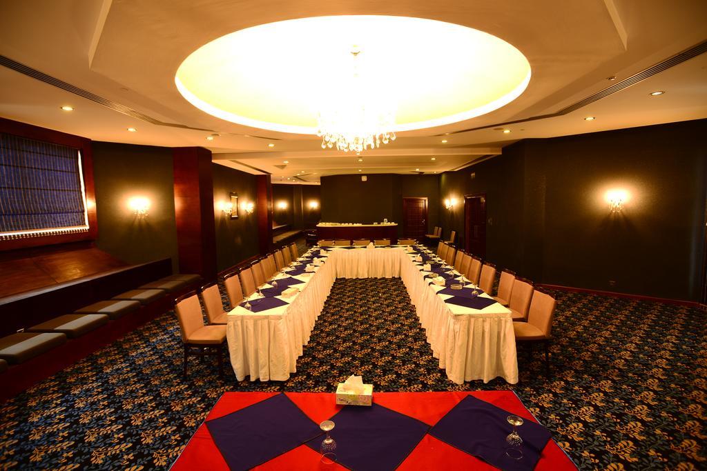 בגדד Al Mansour Hotel מראה חיצוני תמונה